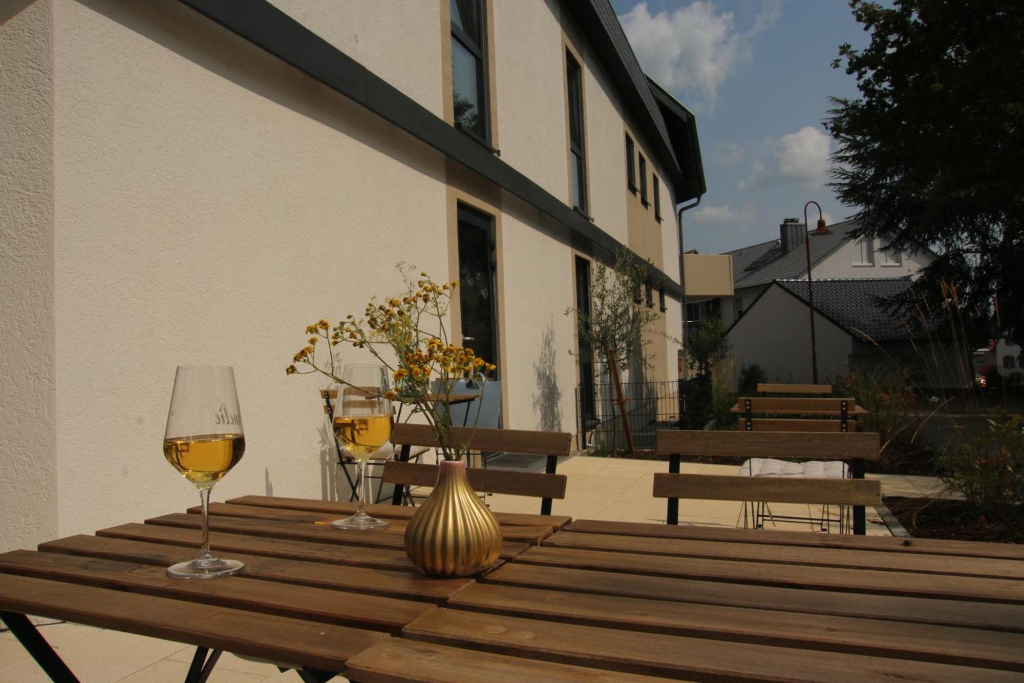 Amelie No 3 Hotel & Appartements Schweigen-Rechtenbach Esterno foto